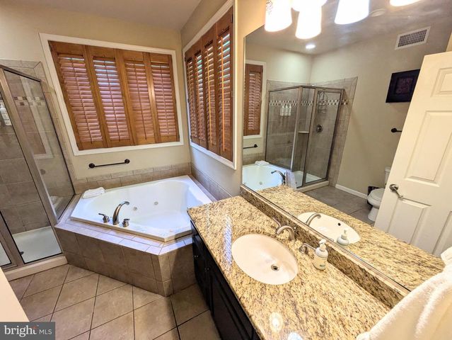 134 LONGVIEW DR, Lake Harmony, PA 18624