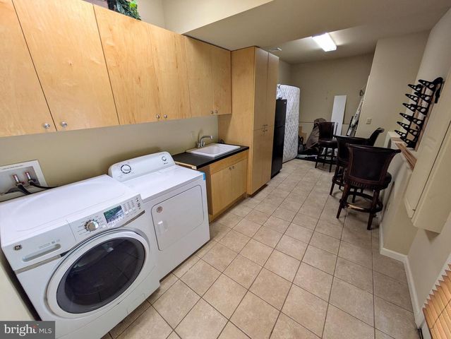 134 LONGVIEW DR, Lake Harmony, PA 18624