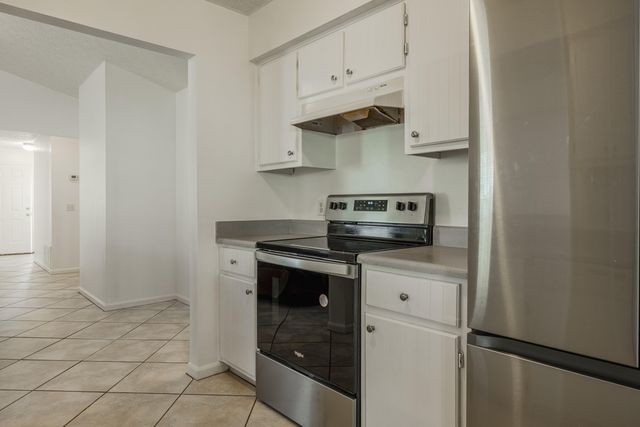 613 Dolphin Drive, Panama City Beach, FL 32413