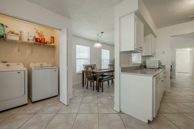 613 Dolphin Drive, Panama City Beach, FL 32413