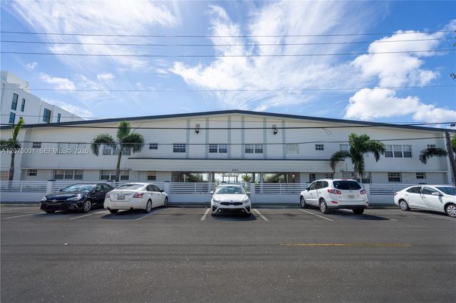 1940 Bay Drive 6, Miami Beach, FL 33141
