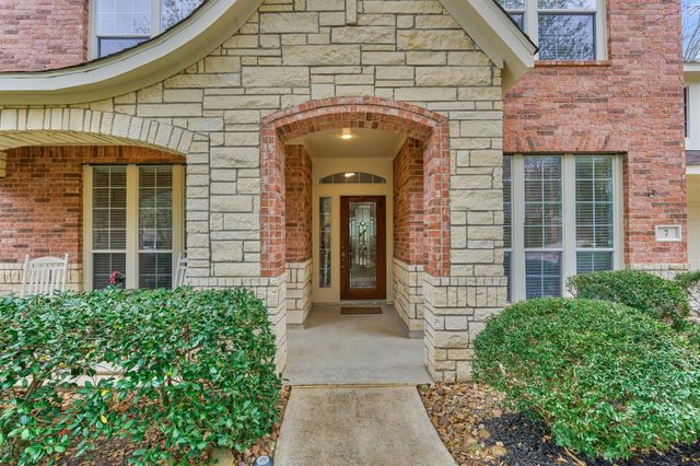 7 Vincent Court, The Woodlands, TX 77382