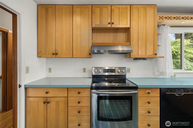 751 120th Street S, Tacoma, WA 98444