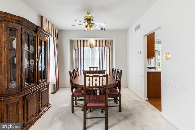 203 N SILVER FOX DR, Glen Mills, PA 19342
