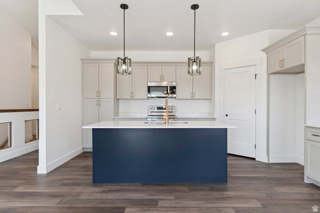 5731 W 4100 S, Hooper, UT 84315