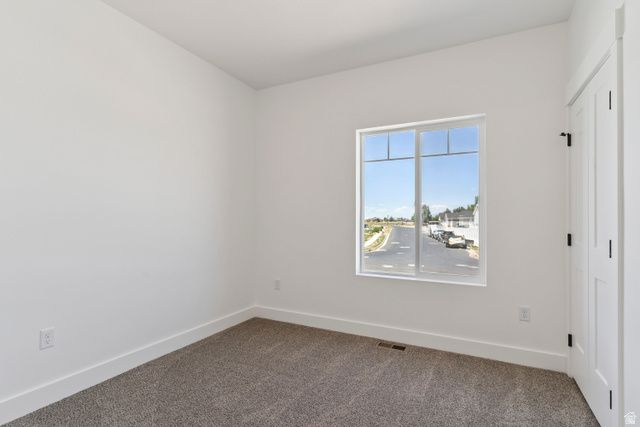 5731 W 4100 S, Hooper, UT 84315