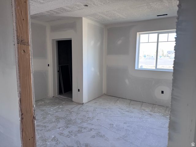 5731 W 4100 S, Hooper, UT 84315