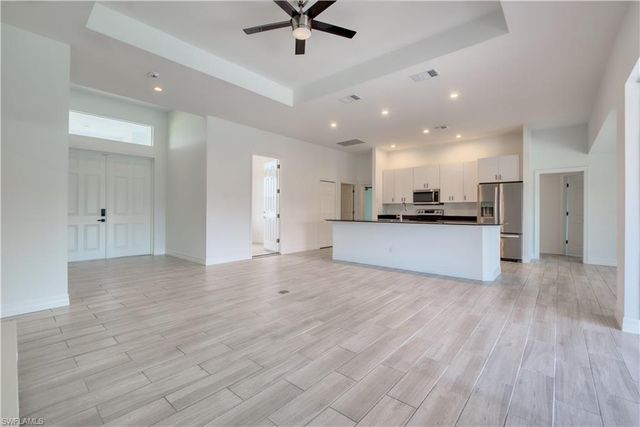 1824 23rd CT, Cape Coral, FL 33991