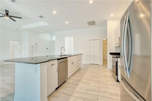 1824 23rd CT, Cape Coral, FL 33991