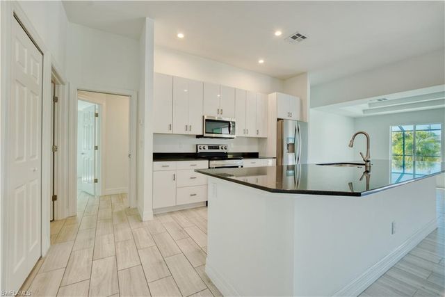 1824 23rd CT, Cape Coral, FL 33991