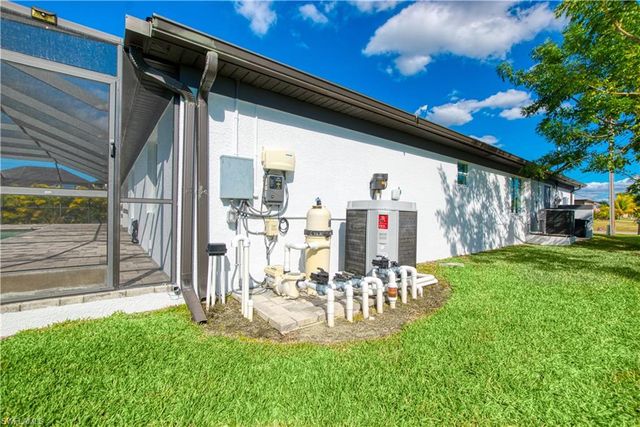 1824 23rd CT, Cape Coral, FL 33991