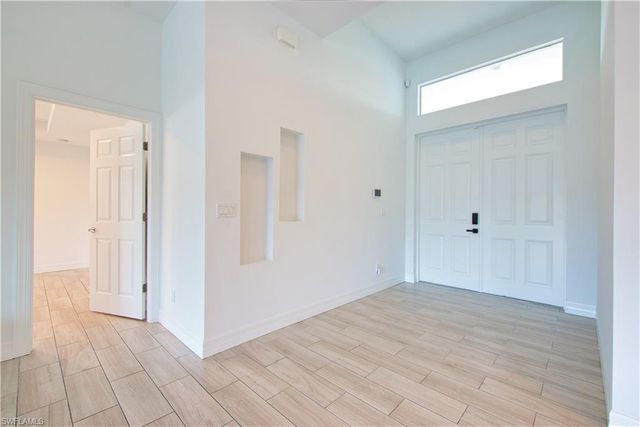 1824 23rd CT, Cape Coral, FL 33991