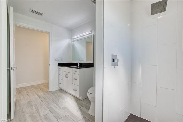 1824 23rd CT, Cape Coral, FL 33991