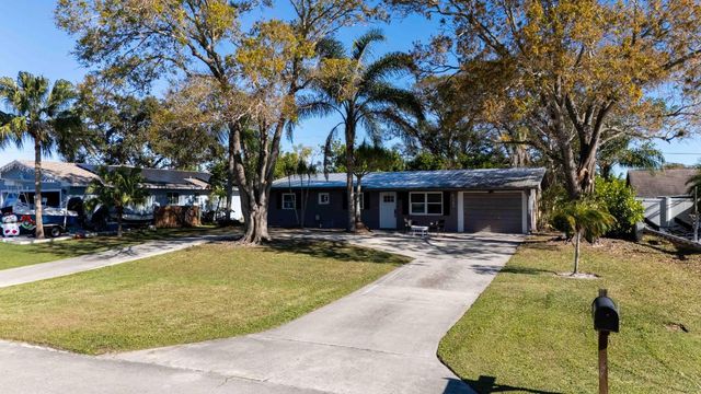 477 SE Asbury Lane, Port St. Lucie, Port St Lucie, FL 34983