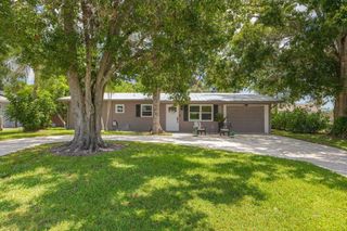 477 SE Asbury Lane, Port St. Lucie, Port St Lucie, FL 34983