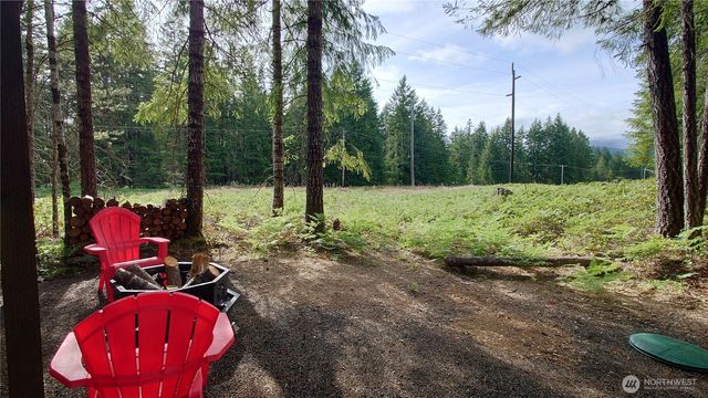 80 N Kings Way, Hoodsport, WA 98548