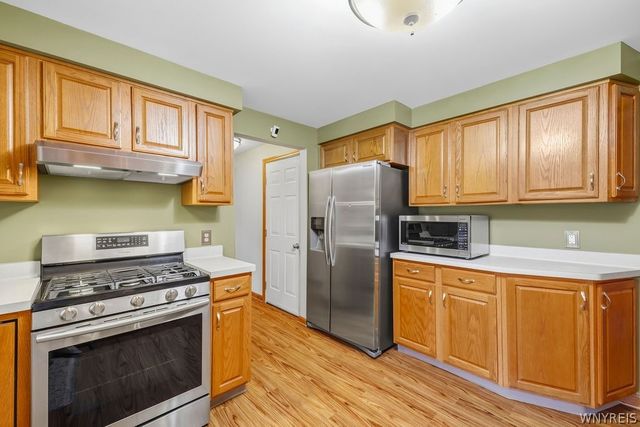 3775 Colin Court, Wheatfield, NY 14120