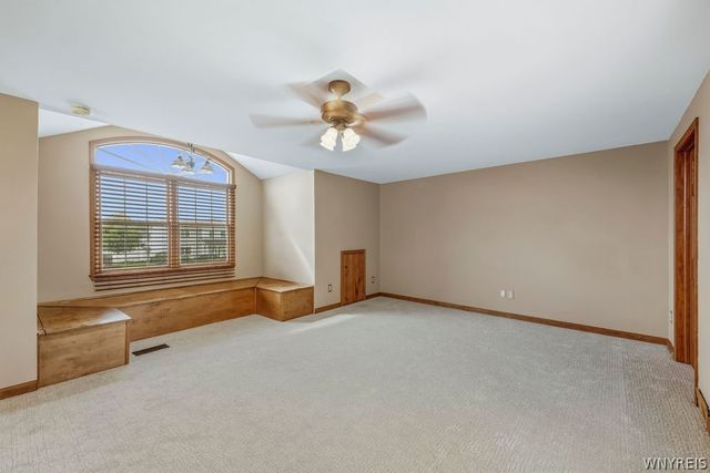 3775 Colin Court, Wheatfield, NY 14120