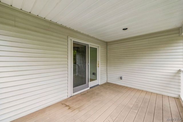 3775 Colin Court, Wheatfield, NY 14120