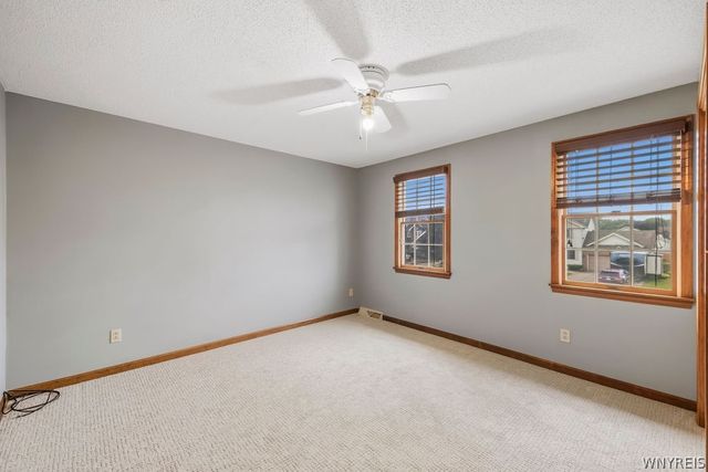 3775 Colin Court, Wheatfield, NY 14120
