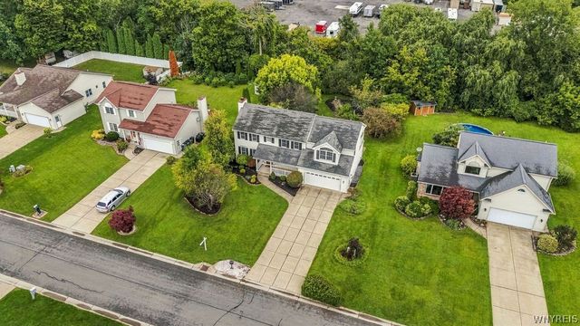 3775 Colin Court, Wheatfield, NY 14120