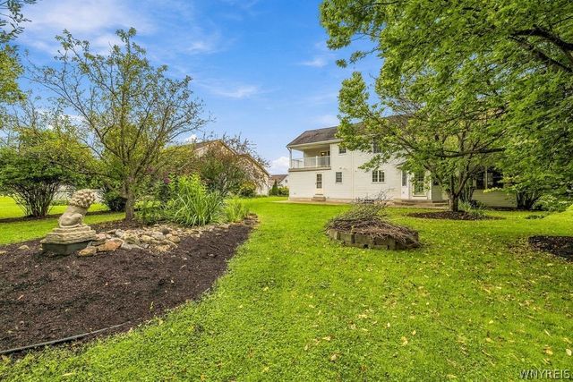 3775 Colin Court, Wheatfield, NY 14120
