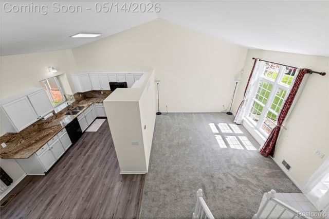 3072 TALON Circle, Lake Orion Village, MI 48360