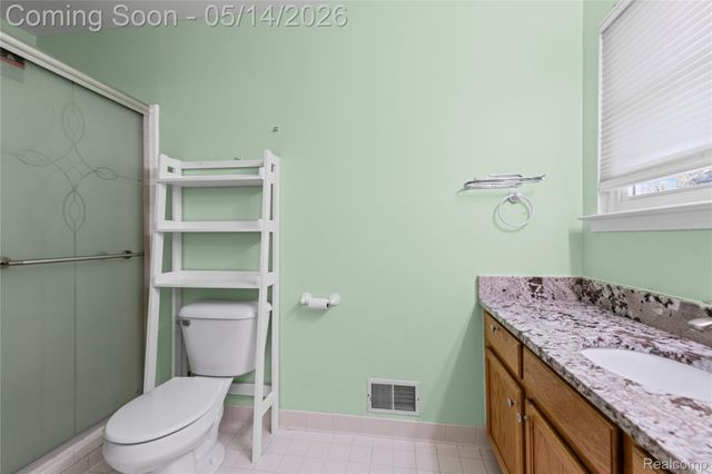 3072 TALON Circle, Lake Orion Village, MI 48360