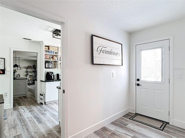 7374 CIRCLE DRIVE, Lady Lake, FL 32159