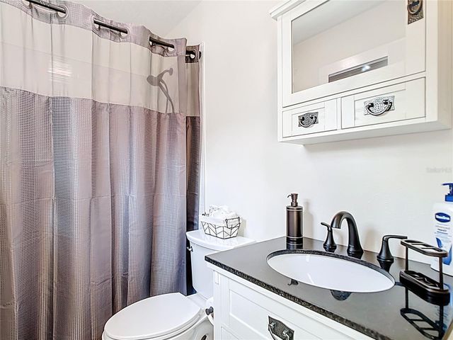 7374 CIRCLE DRIVE, Lady Lake, FL 32159