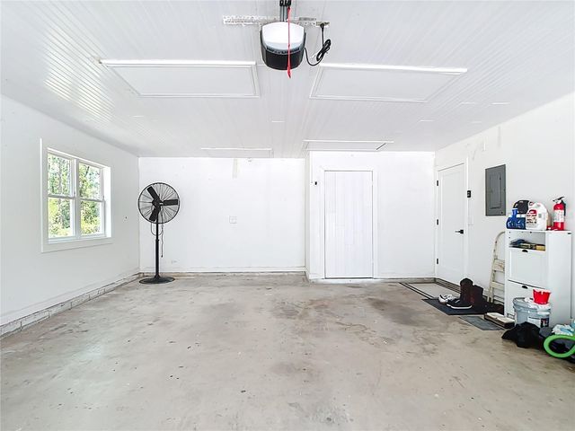 7374 CIRCLE DRIVE, Lady Lake, FL 32159