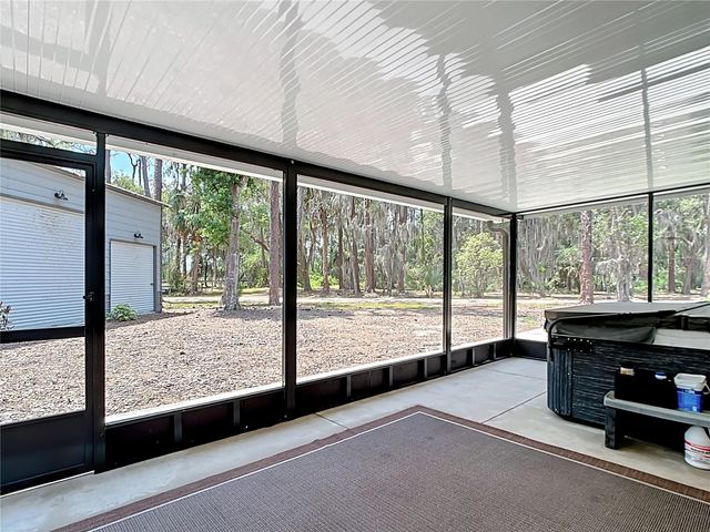 7374 CIRCLE DRIVE, Lady Lake, FL 32159