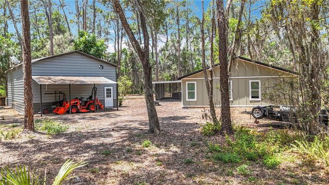 7374 CIRCLE DRIVE, Lady Lake, FL 32159