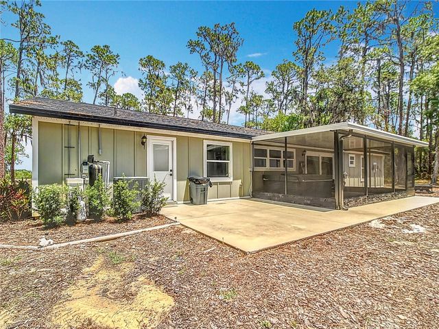 7374 CIRCLE DRIVE, Lady Lake, FL 32159