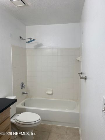 7701 TIMBERLIN PARK Boulevard 214, Jacksonville, FL 32256