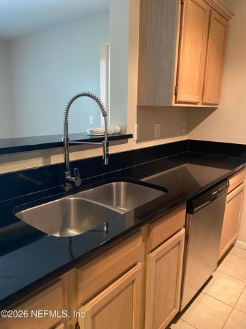 7701 TIMBERLIN PARK Boulevard 214, Jacksonville, FL 32256