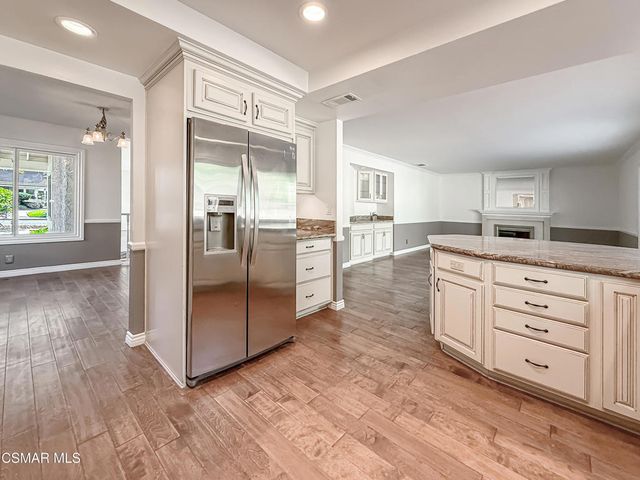 705 Rushing Creek Place, Thousand Oaks, CA 91360