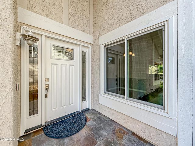 705 Rushing Creek Place, Thousand Oaks, CA 91360