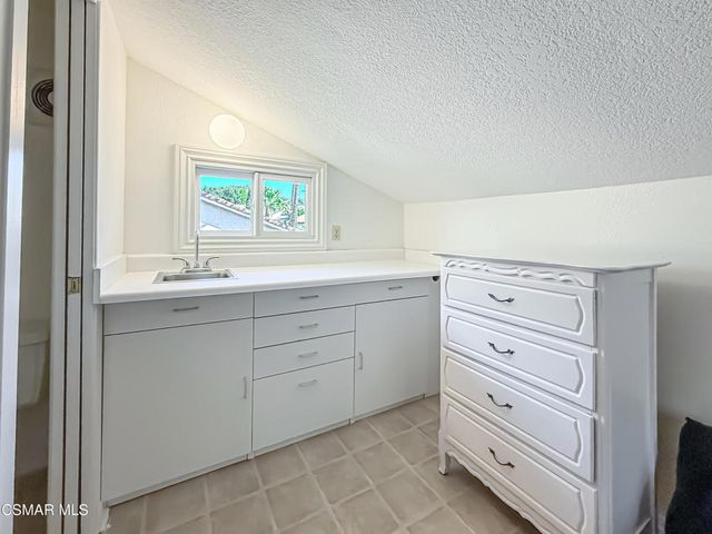 705 Rushing Creek Place, Thousand Oaks, CA 91360