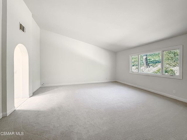 705 Rushing Creek Place, Thousand Oaks, CA 91360