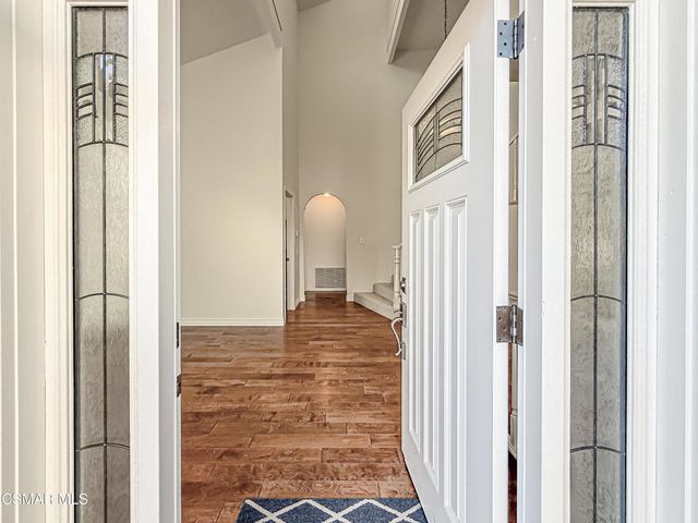 705 Rushing Creek Place, Thousand Oaks, CA 91360