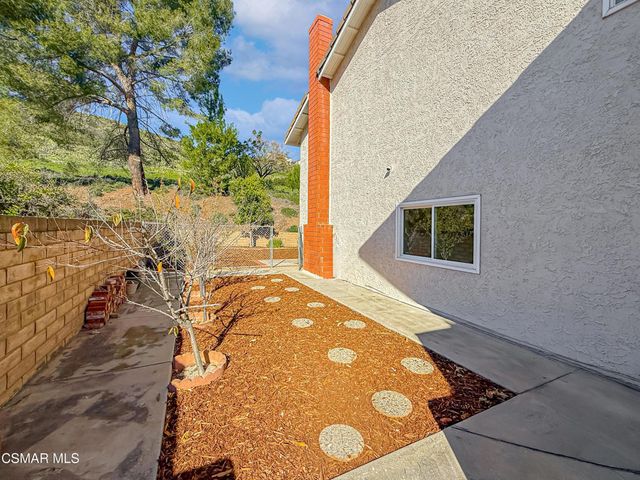 705 Rushing Creek Place, Thousand Oaks, CA 91360