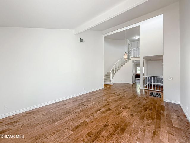 705 Rushing Creek Place, Thousand Oaks, CA 91360