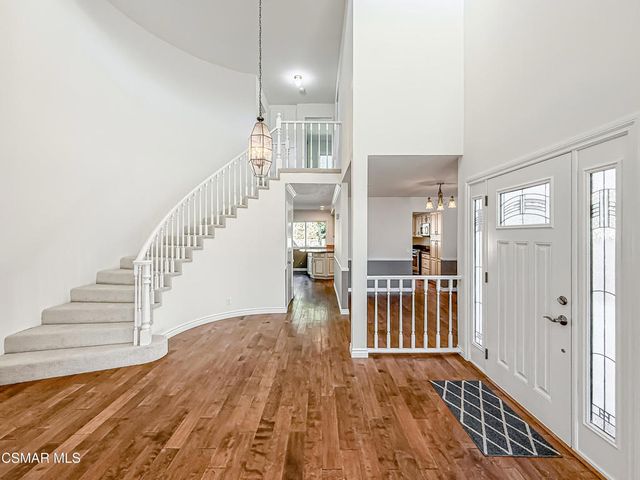 705 Rushing Creek Place, Thousand Oaks, CA 91360