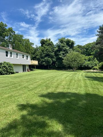 18 Hales Road, Westport, CT 06880