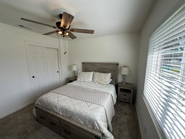 405 E Longview Ave, Stockton, CA 95207