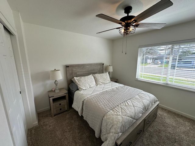 405 E Longview Ave, Stockton, CA 95207