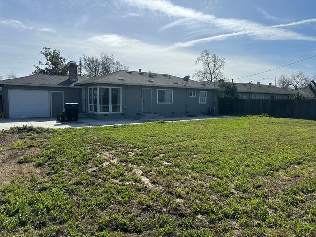 405 E Longview Ave, Stockton, CA 95207