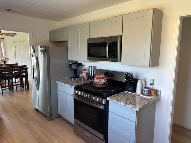 405 E Longview Ave, Stockton, CA 95207