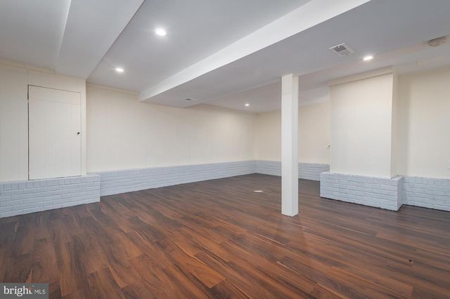 1726 LESLIE RD, Dundalk, MD 21222